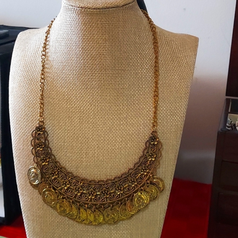 Boho/gypsy coin necklace gold tone